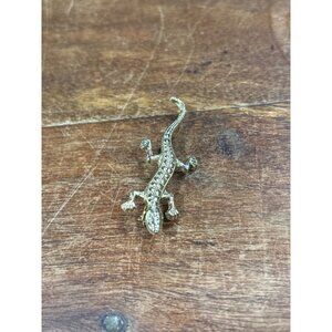 Gold-Toned Rhinestone Gecko Lizard Brooch Pin Jewelry 2 Inches Long Unique Charm